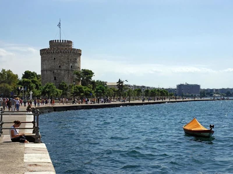 De Witte Toren aan de boulevard van Thessaloniki